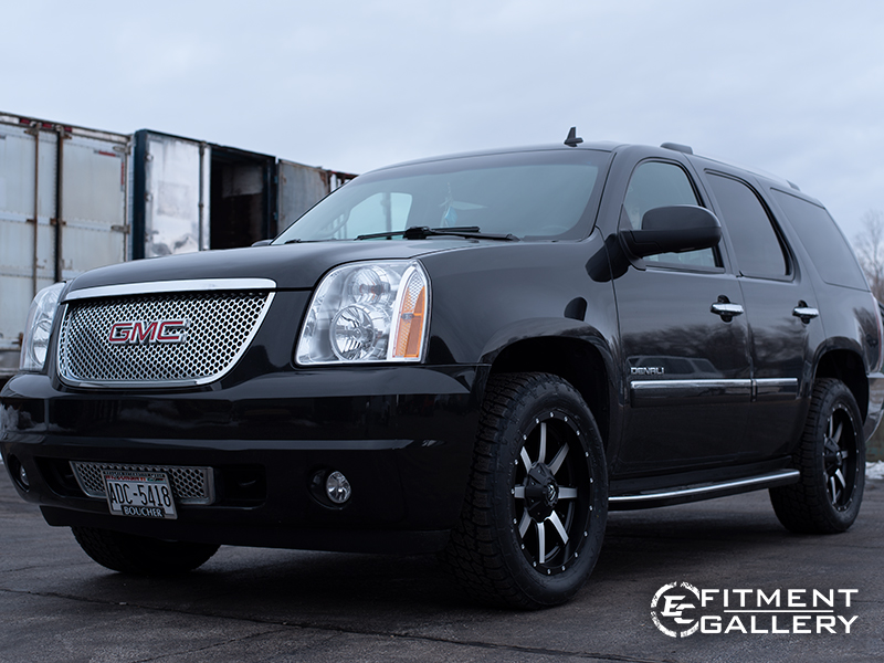 2013 GMC Yukon 20x9 Fuel Offroad Wheels 275/55R20 Nitto Tires