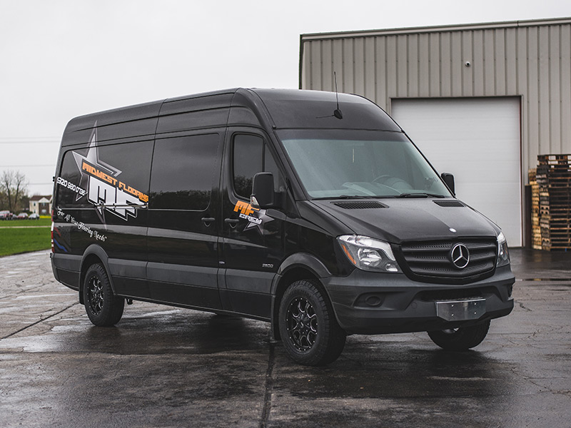2014 Mercedes Benz Sprinter 2500 Moto Metal 970 17x8 +50 Offset 17 By 8 Inch Wide Wheel Continental Terraincontact At 245 70r17 Tire 