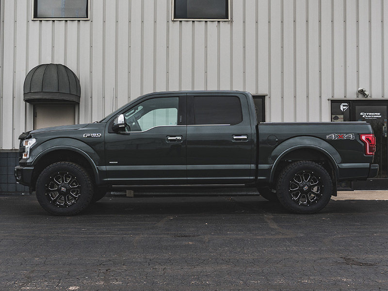 2015 Ford F 150 2 5 Inch Leveling Kit Rough Country Xd Series Buck 20x9 +00 Offset 20 By 9 Inch Wide Wheel Nitto Terra Grappler G2 305 55r20 Tire 