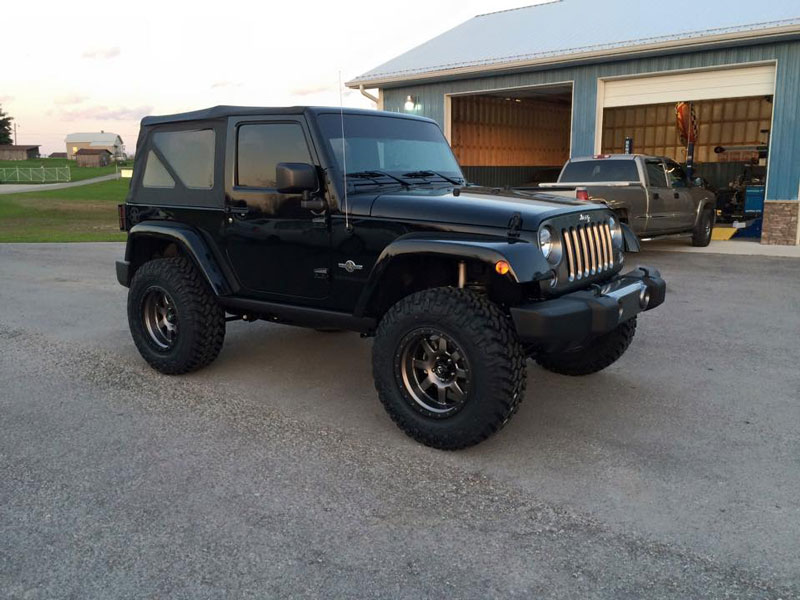 2015 Jeep Wrangler With 3.5 Inch Lift Kit Fuel Offraod Trophy D552 18x10 18 By 10  12 Offset Wheels 
