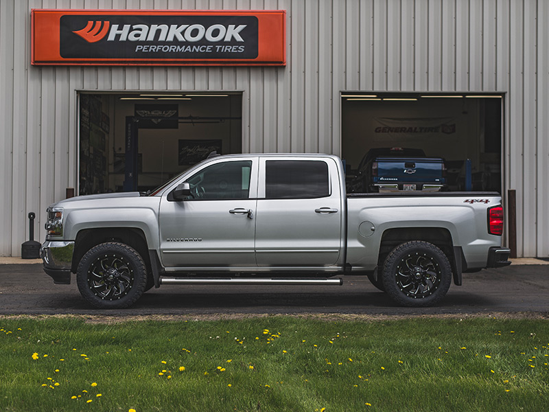 2016 Chevy Silverado 1500 2 Inch Leveling Kit Rough Country Fuel Offroad Cleaver 20x9 +1 Offset 20 By 9 Inch Wide Wheel Toyo Open Country At Ii 285 55r20 Tire 