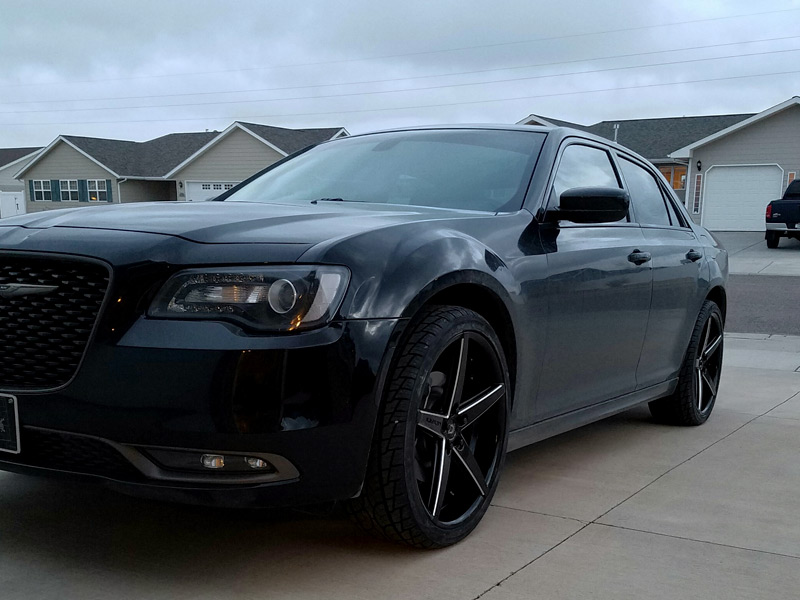 2016 Chrysler 300 With Lexani R Four 22x9 +15 Offset 22 By 9 Inch Wide Wheel 