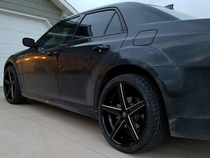 2016 Chrysler 300 With Lexani R Four 22x9 +15 Offset 22 By 9 Inch Wide Wheel 