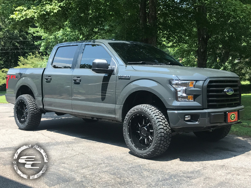 2017 Ford F 150 With 2 Inch Rough Country Leveling Kit Gear Alloy Kickstand 742bm 20x10  25 Offset Amp Terrain Gripper At G 285 55r20 Tire 
