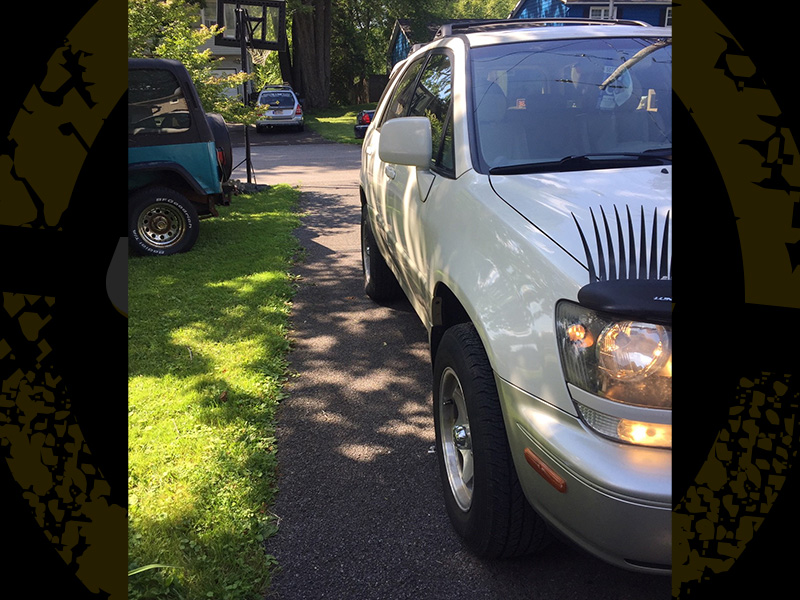2000 Lexus RX300 - 16x8 American Racing Wheels 225/70R16 Kumho Tires