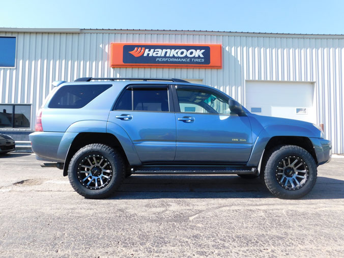 03 Toyota 4runner 18x9 Ultra Wheels 265 65r18 Nitto Tires 2 Inch Leveling Lift Kit