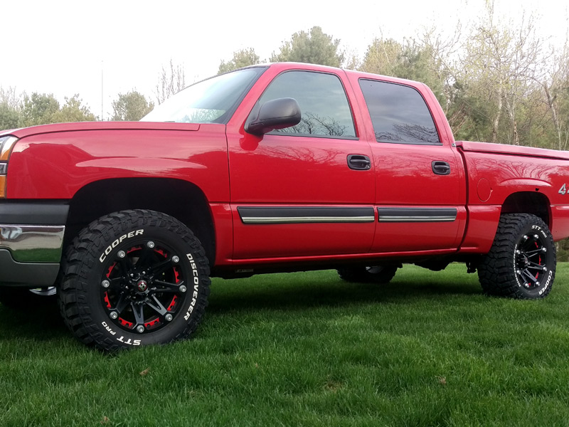 2004 Chevrolet Silverado 1500 18x9 Ballistic Cooper LT295/70R18