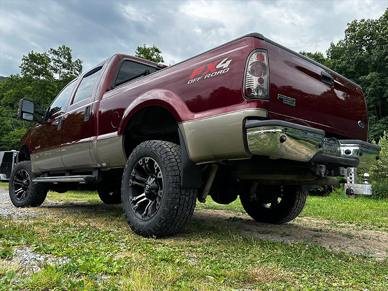 2004 Ford F-250 Super Duty - 20x9 Fuel Offroad Wheels LT295/60R20 ...
