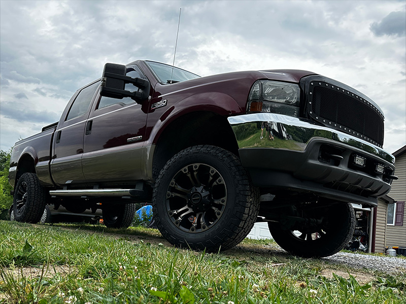 2004 Ford F-250 Super Duty - 20x9 Fuel Offroad Wheels LT295/60R20 ...