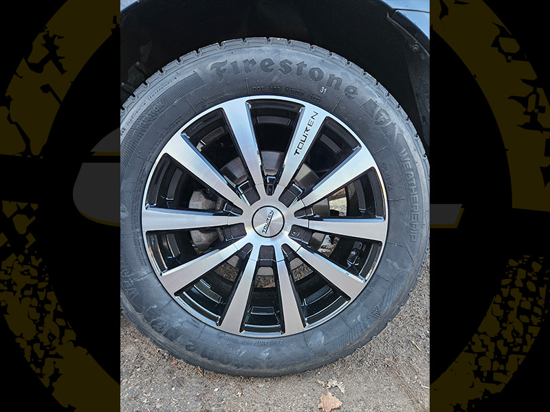 2006 Buick Lucerne - 17x7 Touren Wheels 235/55R17 Firestone Tires