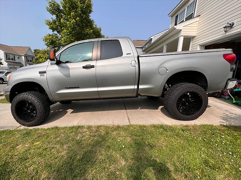 2007 Toyota Tundra - 20x12 Gear Offroad Wheels LT285/65R20 Nitto Tires