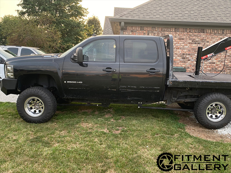 2009 Chevy Silverado 2500hd Lt Pacer Lt 16x10  32 Offset Nitto Ridge Grappler 305 70r16 6 Inch Rough Country Suspension Lift 