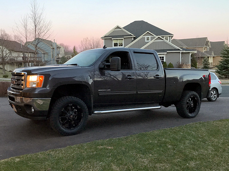 2011 Gmc Sierra Tires