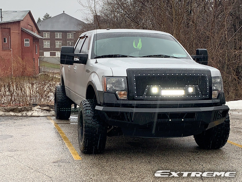 2011 Ford F150 33x12.5R20 Ironman Tires Rough Country 3inch