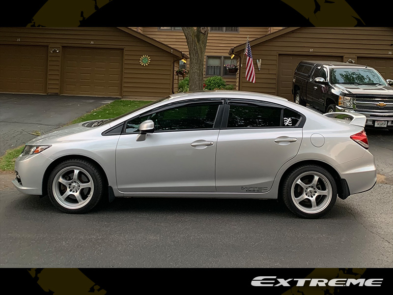 【オフセット】 Motegi Racing MR131 Traklite Silver Wheel (18x8"/5x100mm， +45mm