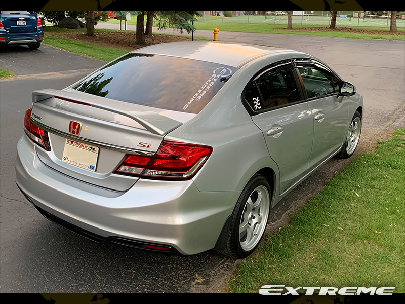 2013 Honda Civic 17x8 Motegi Racing Wheels 215/45R17 General Tires