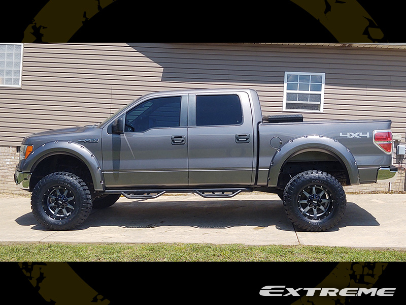 2014 Ford F150 18x10 Moto Metal Wheels 35x12.5R18 Ironman Tires