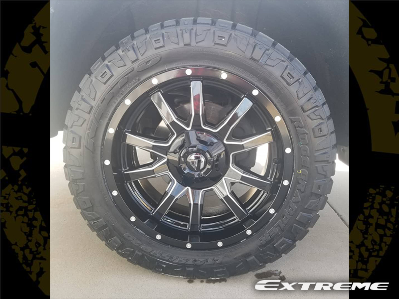 2014 GMC Sierra 1500 - 20x9 Fuel Offroad Wheels 275/55R20 Nitto Tires