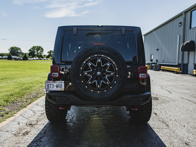 2015 Jeep Wrangler 20x9 Fuel Offroad Wheels 305/55R20 Toyo Tires