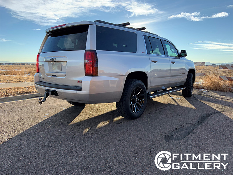 2015 Chevrolet Suburban - 20x9 Fuel Offroad Wheels 275/60R20 Toyo