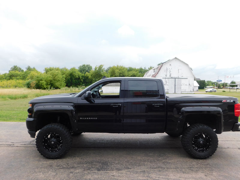 2016 Chevrolet Silverado 1500 With 7.5 Inch Lift Kit Fuel Offroad Hostage D531 18x9 18 By 9  12 Offset Wheels Federal Couragia Mt 35 12.50 18 Tires 