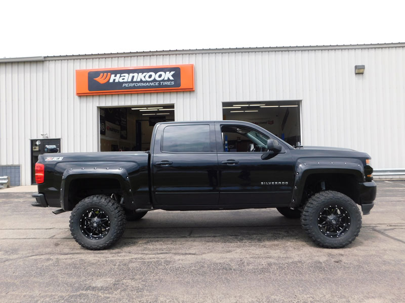 2016 Chevrolet Silverado 1500 With 7.5 Inch Lift Kit Fuel Offroad Hostage D531 18x9 18 By 9  12 Offset Wheels Federal Couragia Mt 35 12.50 18 Tires 