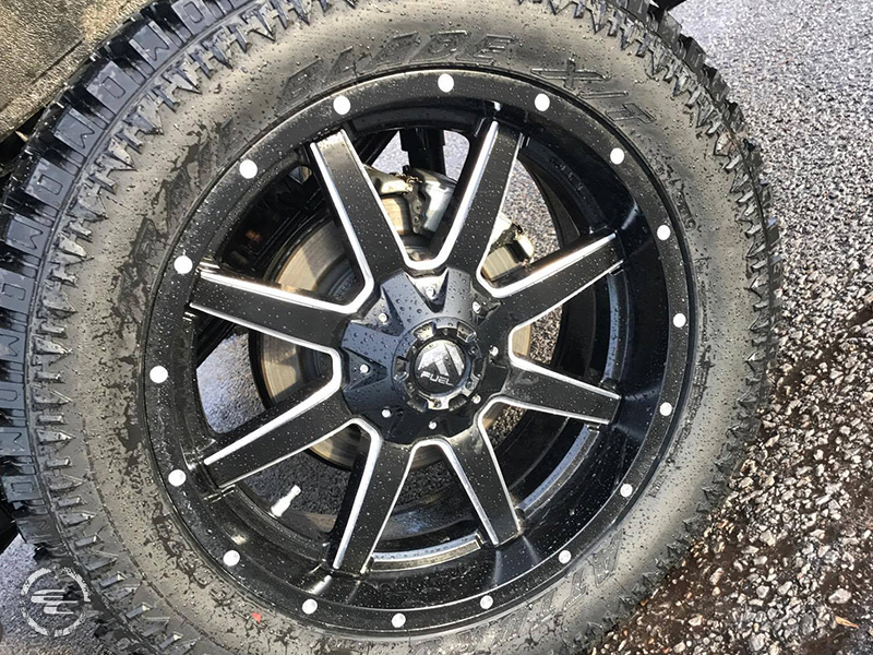 2016 ford f 150 with 2_5 inch leveling kit fuel offroad maverick d538 22x9_5 +25 offset 22 by 9_5 inch wide wheel atturo trail blade xt 325 50r22 tire pic9