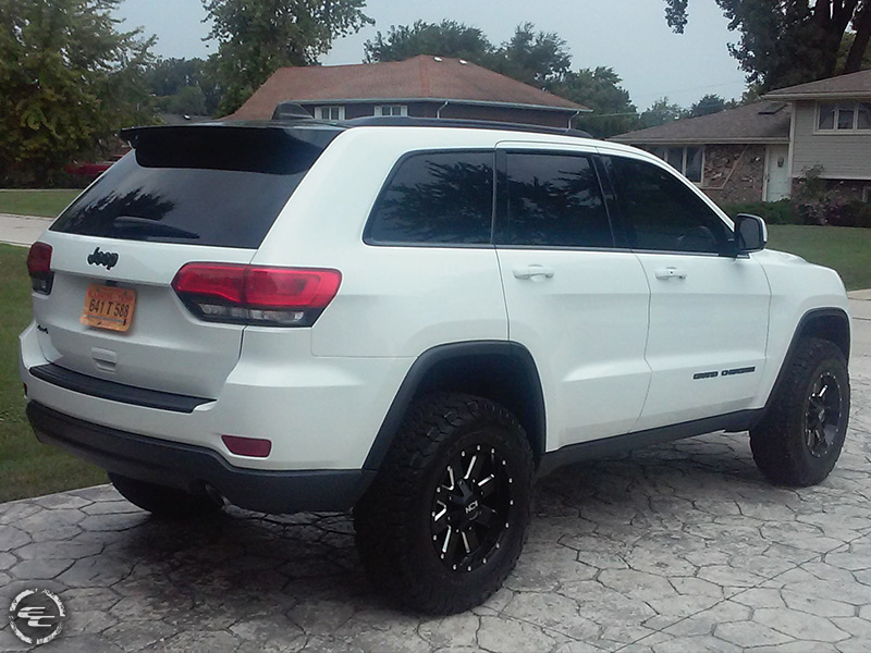 2016 Jeep Grand Cherokee With 2 5 Inch Rocky Road Lift Kit Ion Alloy Style 141m 17x9 +18 Offset 17 By 9 Inch Wide Wheel Bfgoodrich All Terrain Ta Ko2 275 70r17 Tire 