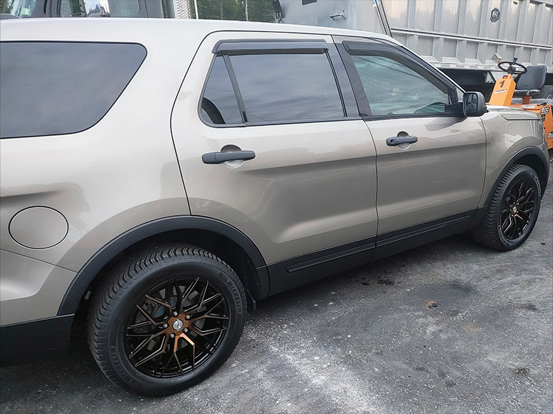 2016 Ford Explorer - 18x8 Shift Wheels 245/55R18 Michelin Tires