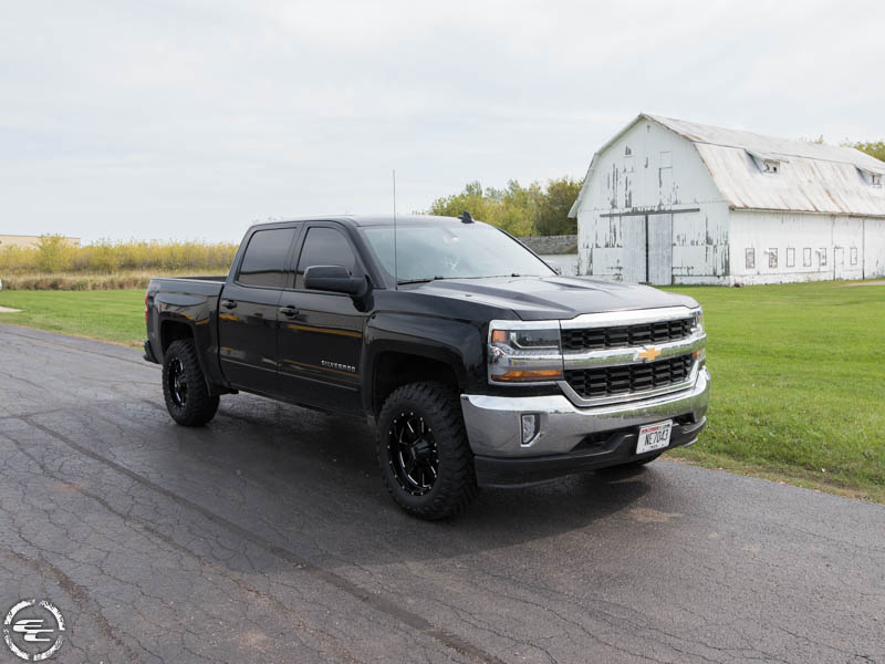 2017 Chevy Silverado 1500 With 2 Inch Rough Country Leveling Kit Moto Metal 962 Mo962b 18x9 0 Offset 18 By 9 Inch Wide Wheel Atturo Trail Blade Mt 275 65r18 Tire 