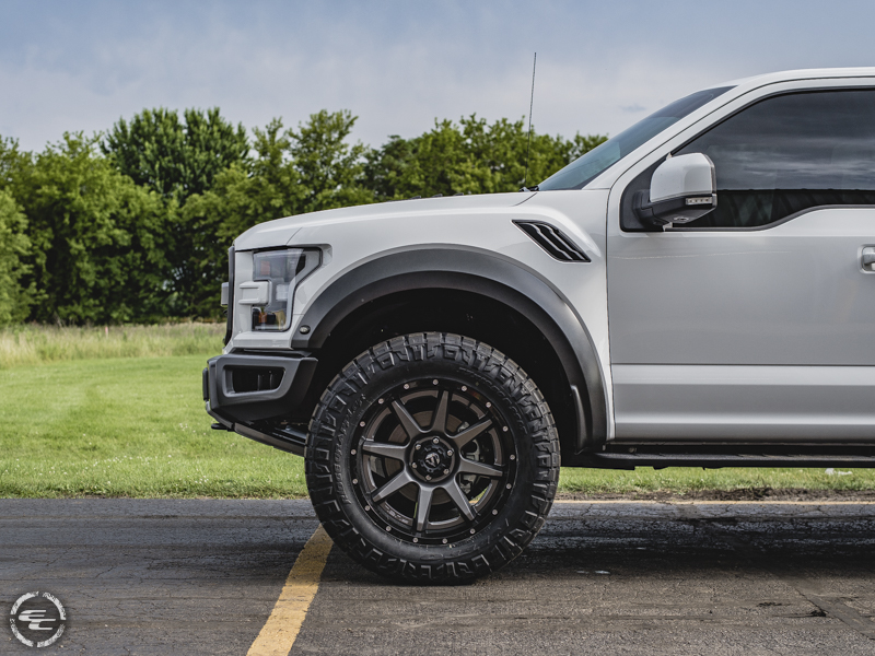 2017 Ford F-150 22x10 Fuel Offroad Nitto 37x12.5R22