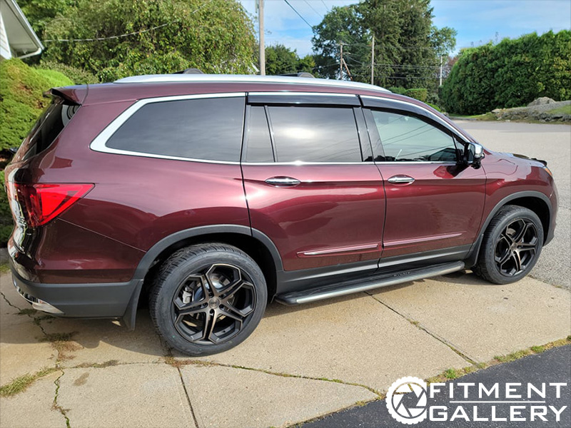 2017 Honda Pilot - 20x9 Foose Wheels 265/45R20 Nitto Tires