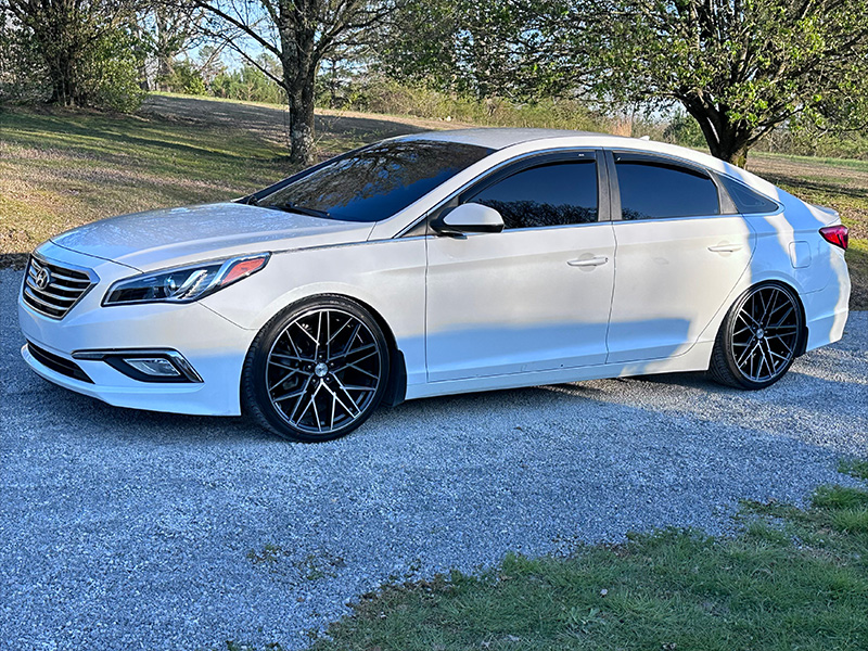 2017 Hyundai Sonata 20x8.5 Impact Wheels 235/35R20 Advanta Tires