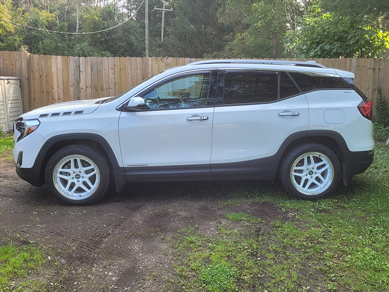 2018 GMC Terrain 19x8 5 ESR Wheels 235 50R19 BFGoodrich Tires 2018-gmc-terrain-19x8-5-esr-wheels-235-50r19-bfgoodrich-tires