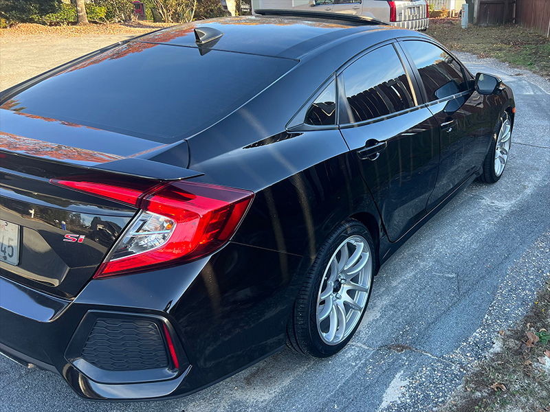 2018 Honda Civic 18x8.5 Vors Wheels 225/40R18 Kumho Tires