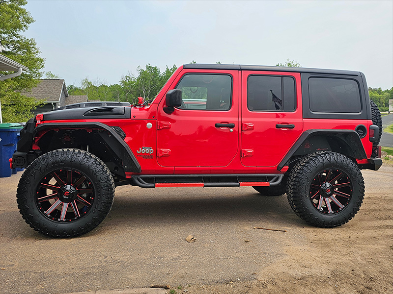 2018 Jeep Wrangler - 20x10 Fuel Wheels LT37x12.50R22 Radar Tires