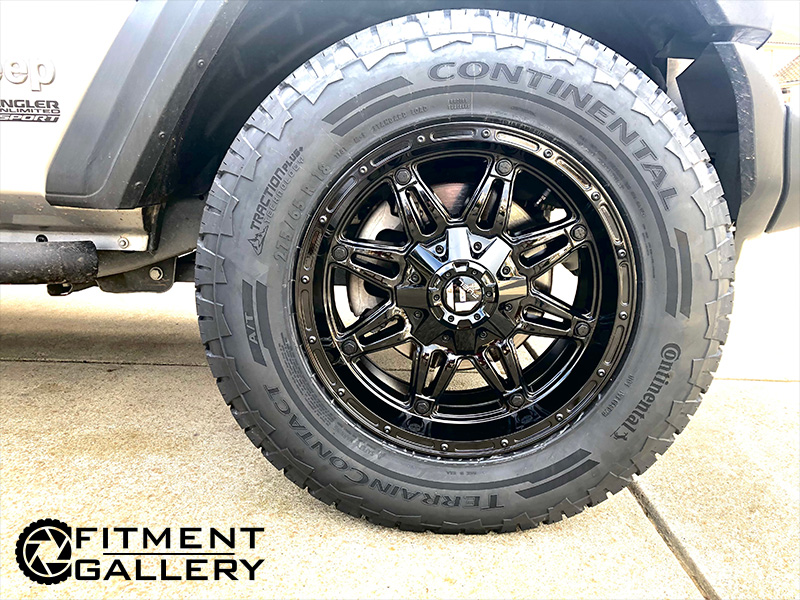 2018-jeep-wrangler-18x9-fuel-offroad-wheels-275-65r18-continental-tires