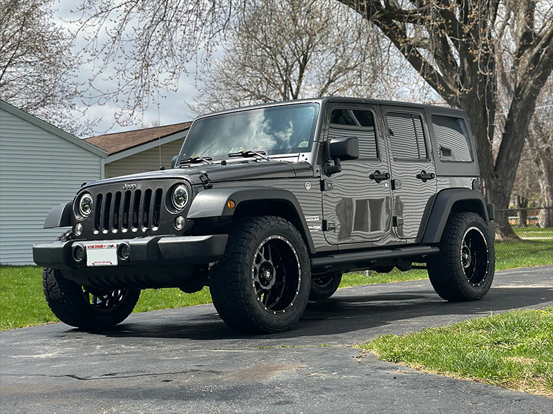 2018 Jeep Wrangler JK - 20x10 XD Series Wheels LT33x12.50R20 Nitto