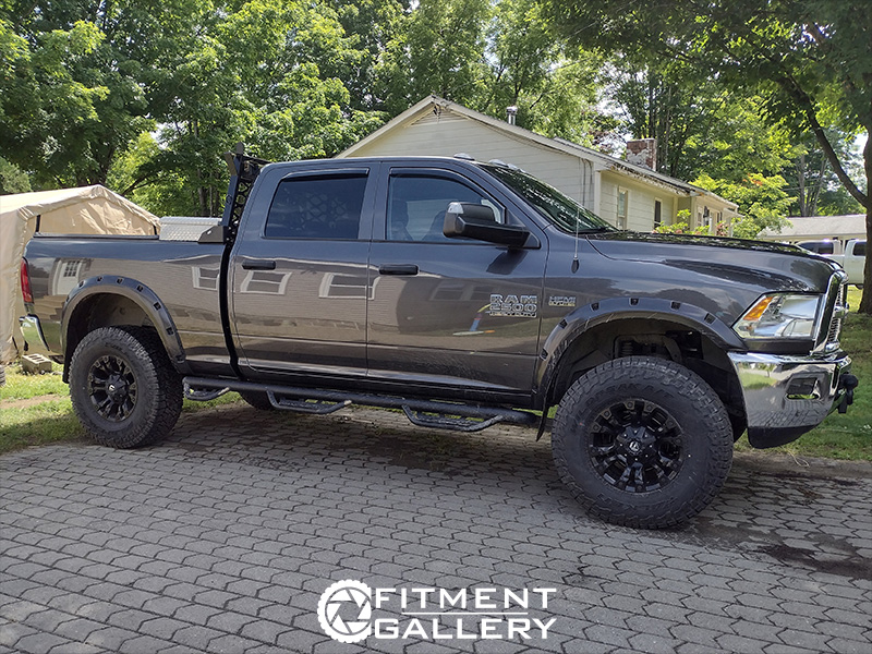 2018 Ram 2500 - 18x9 Fuel Offroad Wheels 37x12.50R18 Falken Tires