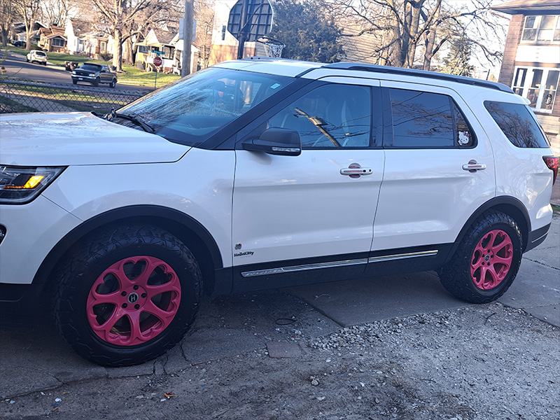 2019 Ford Explorer - 18x8.5 Heritage Wheels 265/60R18 Venom Power