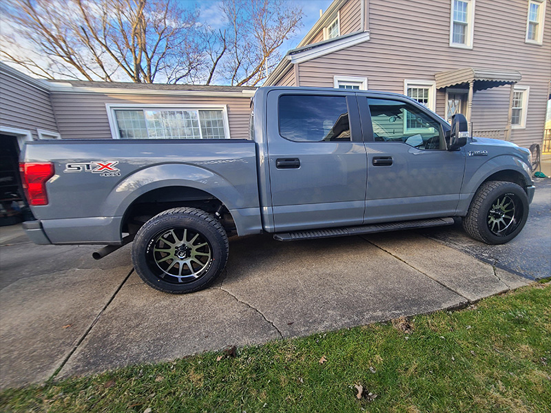 2019 Ford F-150 - 20x10 Rogue Truck Wheels LT275/55R20 Ironman Tires