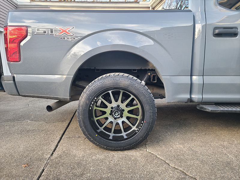 2019 Ford F-150 - 20x10 Rogue Truck Wheels LT275/55R20 Ironman Tires