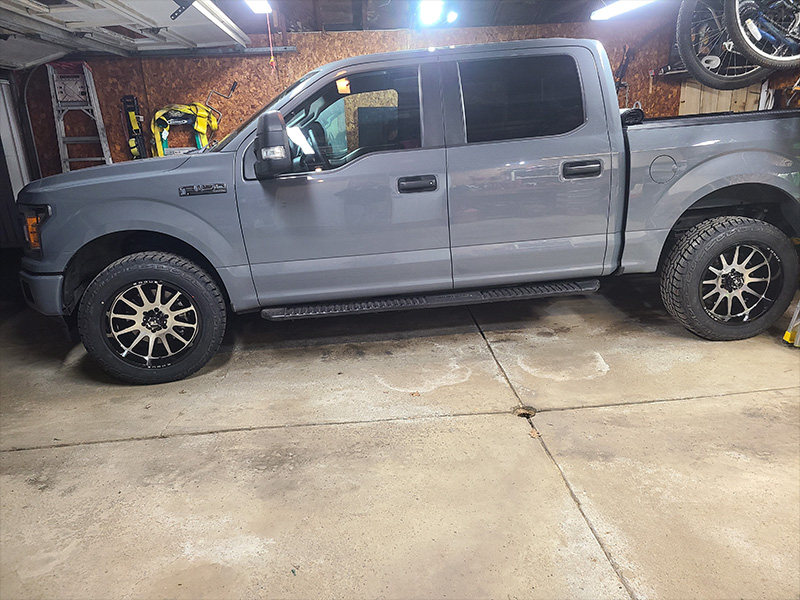 2019 Ford F-150 - 20x10 Rogue Truck Wheels LT275/55R20 Ironman Tires