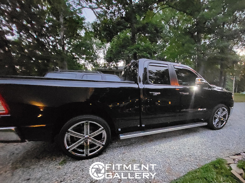 2019 Ram 1500 24x9.5 Blade Luxury Wheels 295/35R24 Advanta Tires