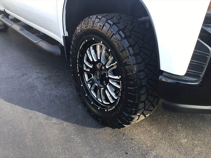 2020 Chevrolet Silverado 1500 - 20x9 Weld Off-Road Wheels LT275/60R20 ...