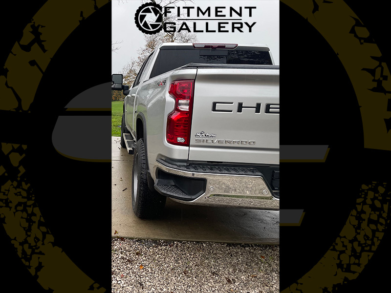 2020 Chevrolet Silverado 2500 HD - 20x9 Vision Offroad Wheels