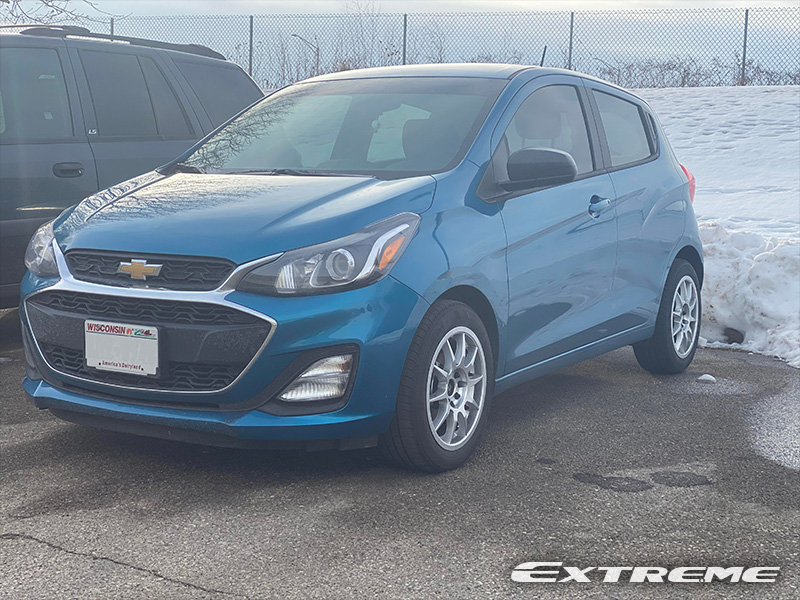 2020 Chevrolet Spark - 15x6.5 Vision Wheels 185/55R15 Kumho Tires
