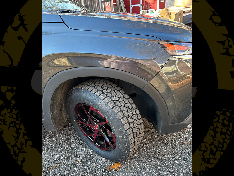 2020 Hyundai Santa Fe - 17x7.5 Revolution Racing Wheels 235/65R17