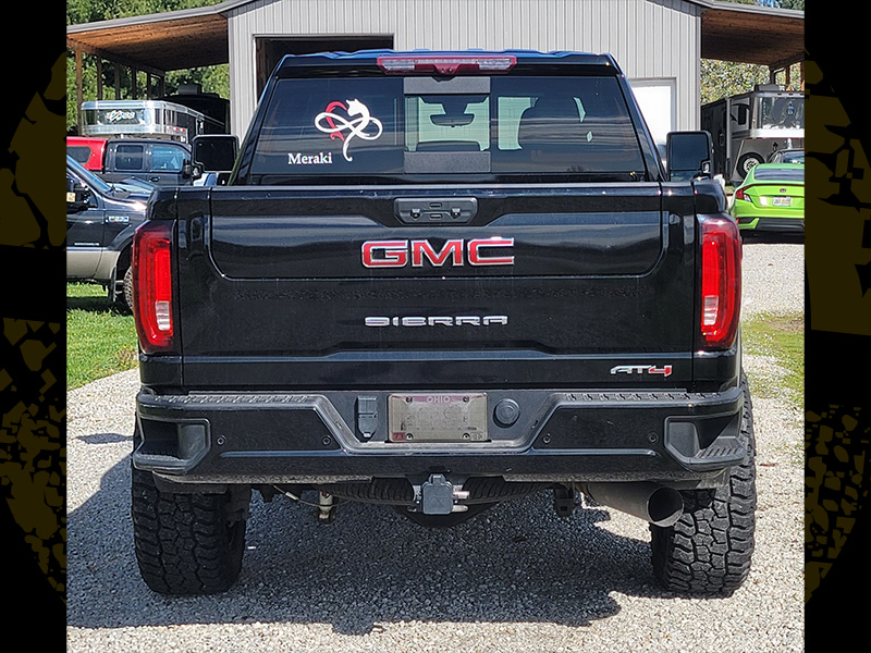 2021 GMC Sierra 3500 HD - 20x10 Fuel Offroad Wheels LT35x12.50R20