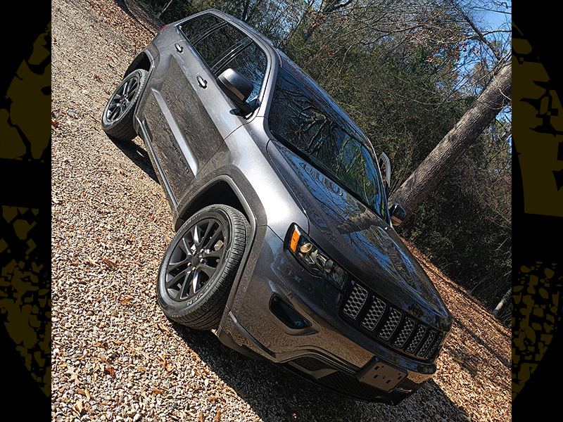 2021 Jeep Grand Cherokee - 22x9 Lexani Wheels 275/40ZR22 Lexani Tires
